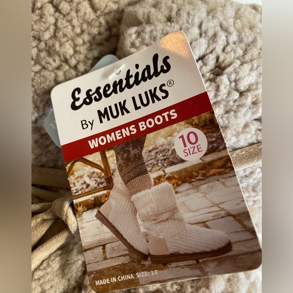 NWT Muk Luks Fairy Dust Boot.Cozy,Water Resistant Boot in Beige.Size 10 - Picture 7 of 7